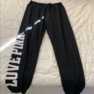 VS/Pink sweatpants
